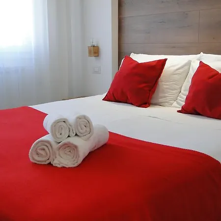 Da Ilaria בית הארחה סוטומרינה